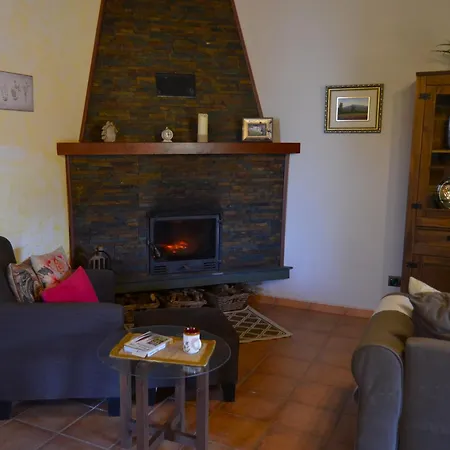 Holiday home Sombra Del Laurel *