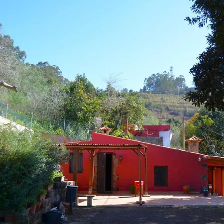 Sombra Del Laurel Holiday home Valleseco