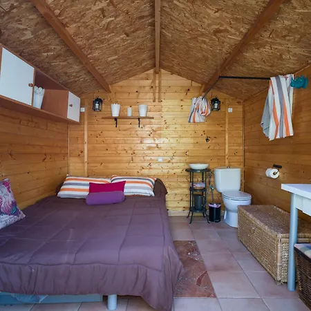 Holiday home Sombra Del Laurel