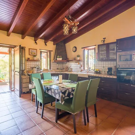 Sombra Del Laurel Tatil Evi *